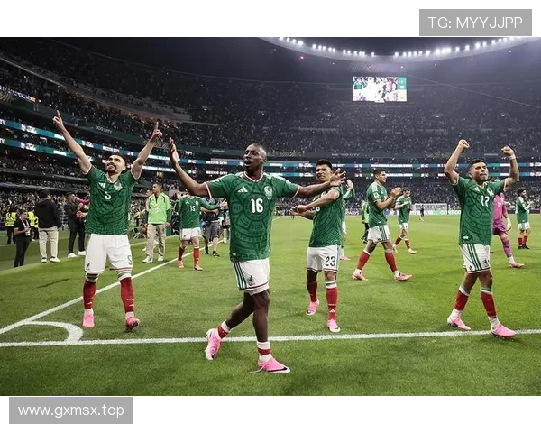 墨西哥2-0击败厄瓜多尔,2026世界杯东道主晋级16强